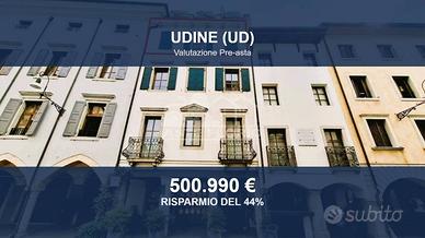 Immobile in asta di 233 m² con più di 5 locali a U