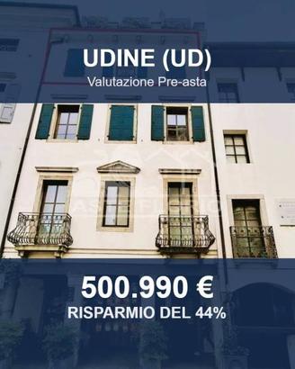 Immobile in asta di 233 m² con più di 5 locali a U