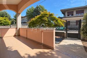 Trilocale in Villa Senza Spese !!!