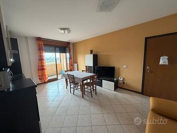 L-SC812 Padova Bilocale con terrazzo