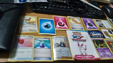 5683-Lotto Carte Pokemon n.1