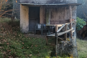 Baita con terreno 750m slm