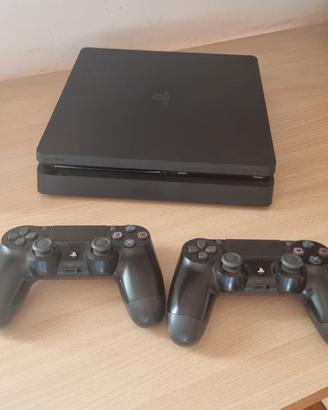 PS4 Slim 1Tb + 2 Joystick e giochi