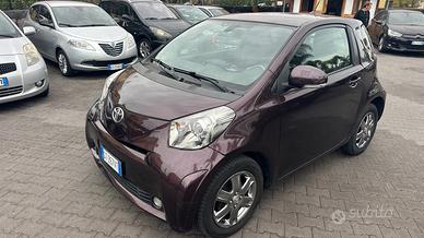 Toyota iQ 1.4 diesel 90cv
