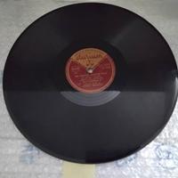 Lotto composto fa 5 Vinili da 78 Giri