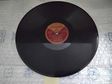 Lotto composto fa 5 Vinili da 78 Giri