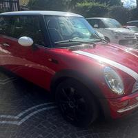 MINI 1.6 16V Cooper