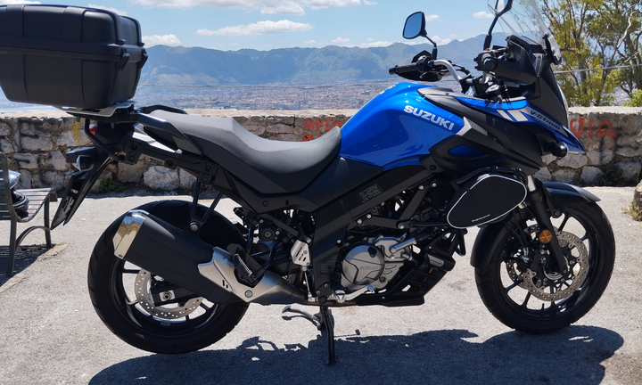Suzuki V Strom 650 02/2025