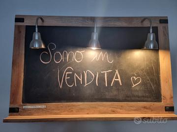 Lavagna con punto luce