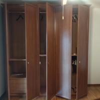 Cucina divano e armadio