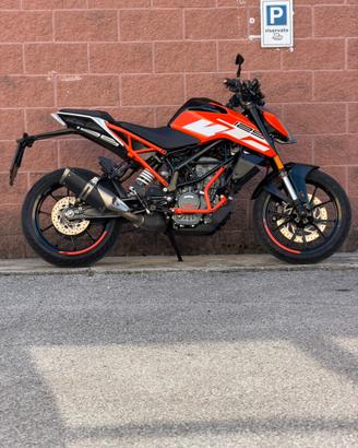 Ktm duke 125