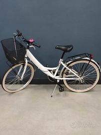 Bici City Bike Donna 28'' Bianca -  6 Marce