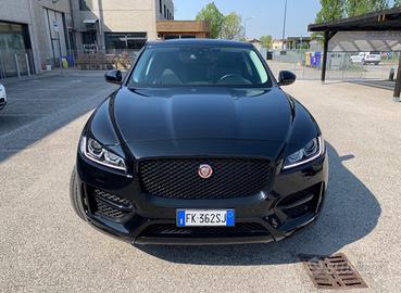 JAGUAR F-Pace 2.0 d RSport Black Edition