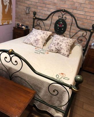 STRUTTURA  LETTO  MATRIMONIALE