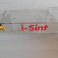 espositore insegna Eni 