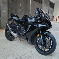 yamaha yzf r1 