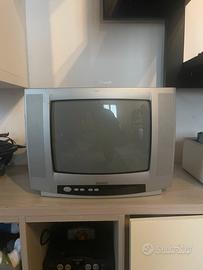 Amstrad retro gaming televisore tubo catodico