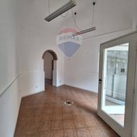 Locale Commerciale - Viagrande