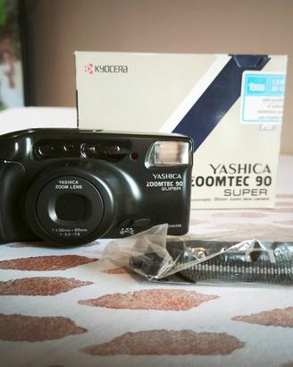 Yashica Zoomtec 90 Super + Scatola e Manuale