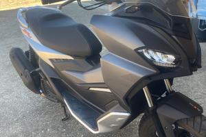 Aprilia SR GT 200 - 2022