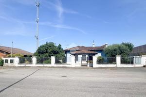 CAPANNONE A QUINZANO D'OGLIO