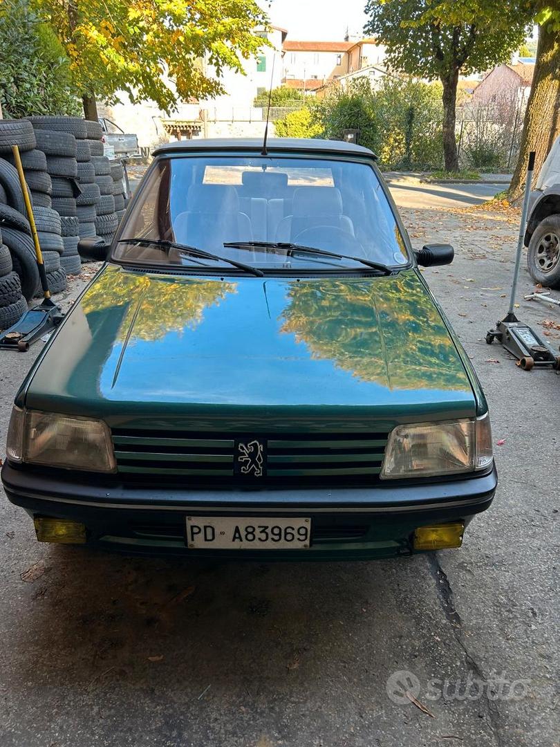 Peugeot 205