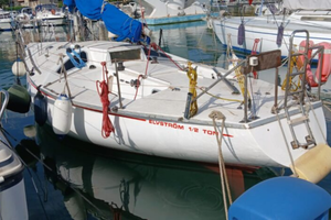 Classic boats Elvstrom Half Ton Roby - barca vela