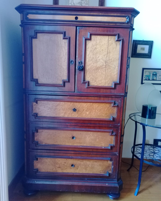 Cassettiera del 1900