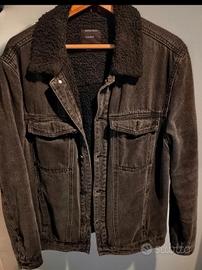 giubbotto di jeans by Bershka 