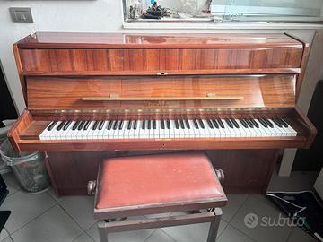 Pianoforte verticale