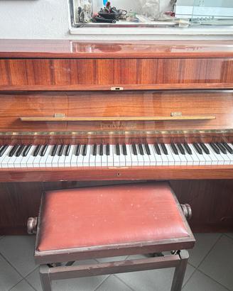Pianoforte verticale