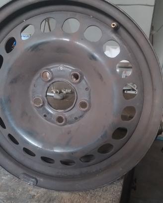 cerchi cerchioni ferro 6jx16h2  Mercedes classe b