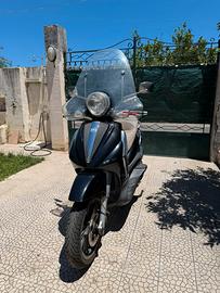 Scooter Piaggio Beverly tourer 125