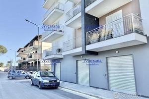 LOCALE COMMERCIALE 70mq CON DEPOSITO 35mq