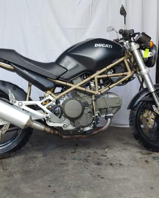 Ducati Monster 600 Dark