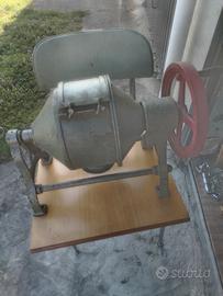 zangola o macchina per burro