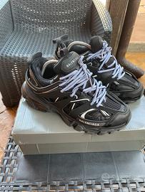 balenciaga track