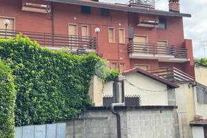 2 LOCALI A COAZZE