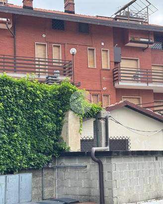 2 LOCALI A COAZZE