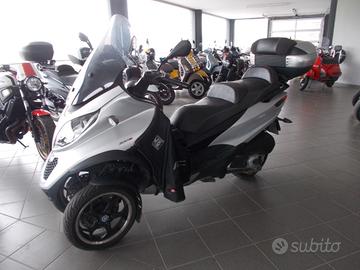 Piaggio MP3 300 hpe SPORT