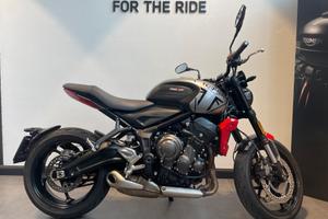 Triumph Trident 660