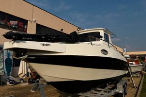 Barca 7 metri + Suzuki 225cv