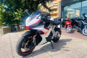 ZONTES ZT 703 RR TUTTO INCLUSO ANCHE PASSAGGIO!