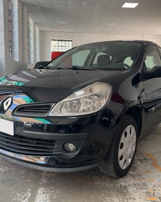 Renault Clio 1.4 16V 5 porte Dynamique
