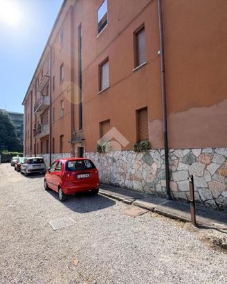2 LOCALI A BRESCIA