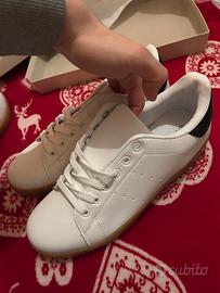 scarpe bianche