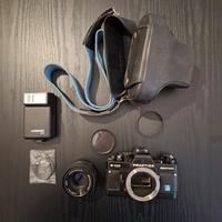 Refex Praktica B100 Electronic + Flash + Custodia