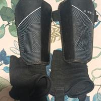 parastinchi Kipsta bambino 