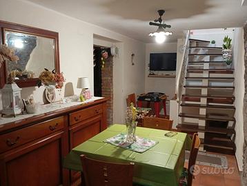 Casa con giardino a Fiumefreddo di Sicilia