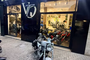Harley-davidson 883C Sportster Custom XL VALERIANO